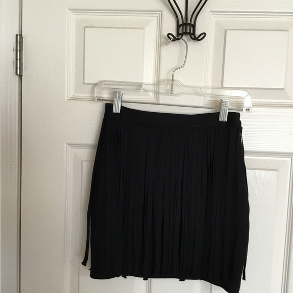 Forever 21 x Herve Ledger fringe skirt size small - Picture 3 of 8